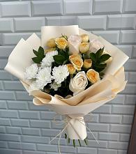 Букет цветов из:  Розы и Хризантемы в Зональной Станции