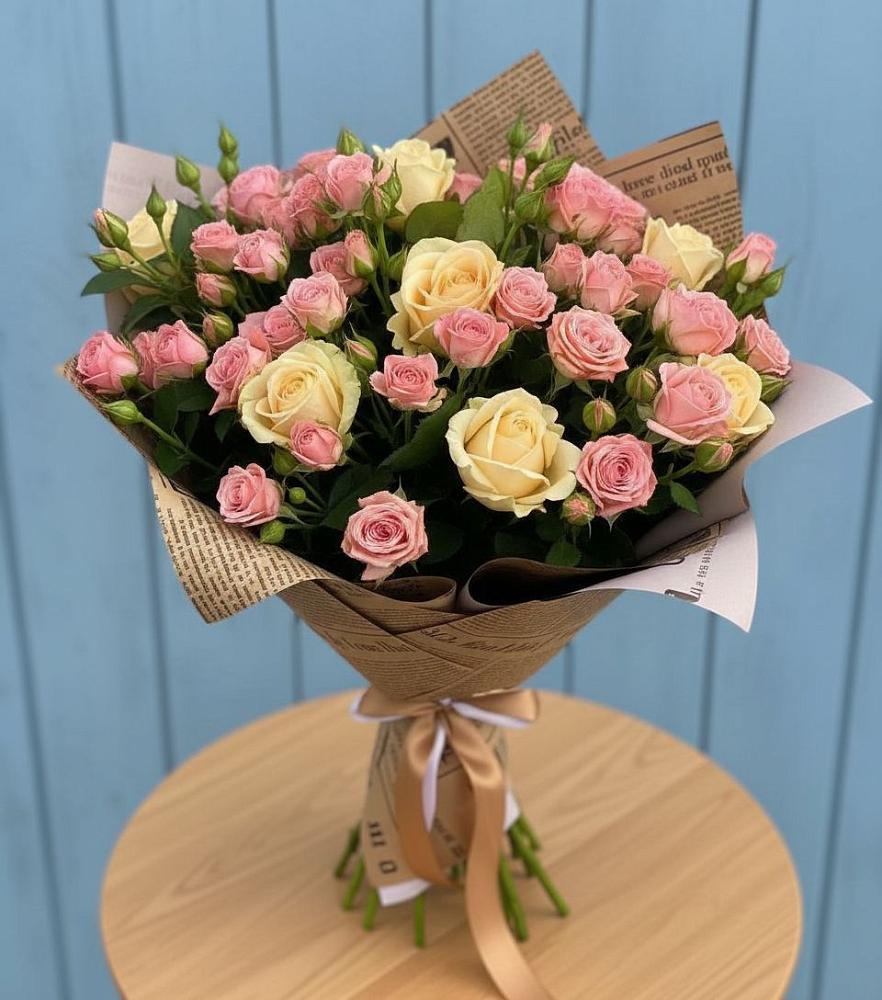 Букет цветов из: Розы в Зональной Станции