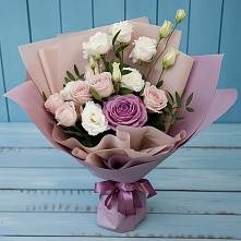 Букет цветов из:  Розы и Лизиантусы в Зональной Станции