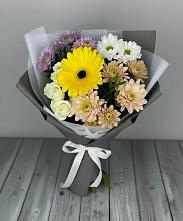 Букет цветов из:  Розы, Герберы и Хризантемы в Зональной Станции