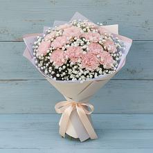 Букет цветов из:  Гвоздики в Зональной Станции