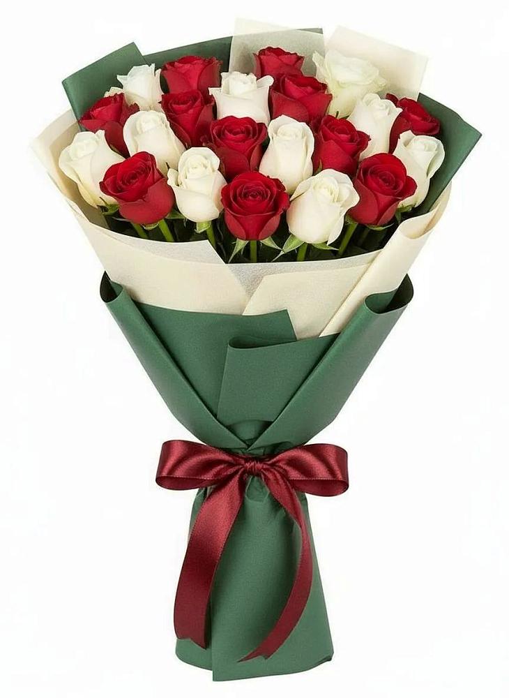 Букет Микс из красных и белых роз в Зональной Станции