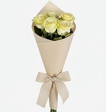 Букет цветов из:  Розы в Зональной Станции