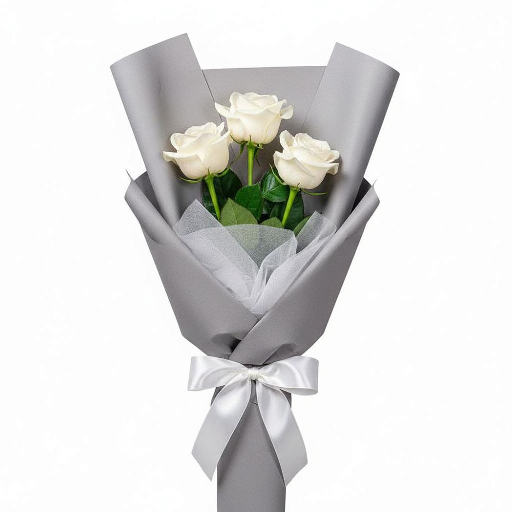 Букет 3 белые розы в Зональной Станции