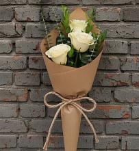Букет цветов из:  Розы в Зональной Станции