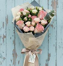 Букет цветов из:  Розы в Зональной Станции