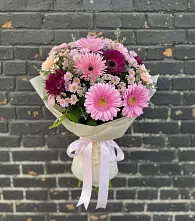 Букет цветов из:  Герберы и Хризантемы в Зональной Станции
