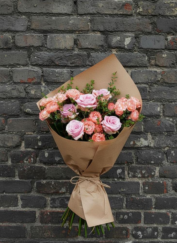 Букет цветов из: Розы в Зональной Станции