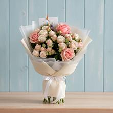 Букет цветов из:  Розы в Зональной Станции