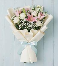 Букет цветов из:  Лилии в Зональной Станции
