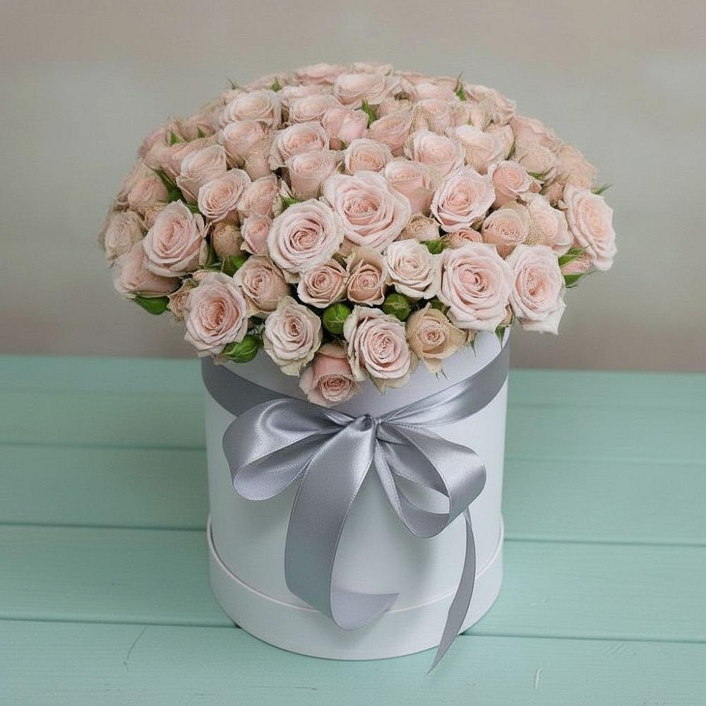 Цветочная композиция из Розы в шляпной коробке в Зональной Станции